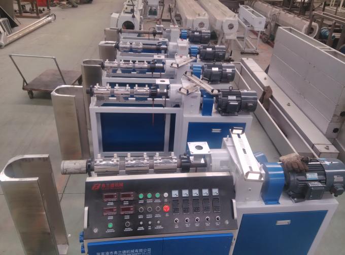 Chaîne de production en plastique d'extrusion d'ABS feuille rigide de polycarbonate 2
