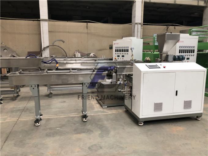 Ligne de réutilisation en plastique machine de mini ANIMAL FAMILIER parallèle de pelletisation d'ANIMAL FAMILIER de vis de double 1
