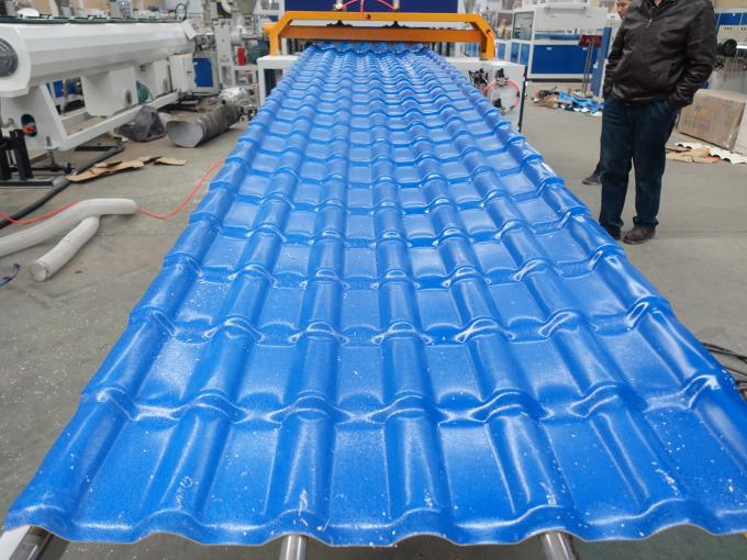 machine d'extrusion de profil de PVC de 880mm PMMA pour les tuiles vitrées standard 1