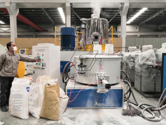 Le PE saupoudrent la chaîne de production d'extrusion de profil de 4m/Min WPC vis jumelle conique 0
