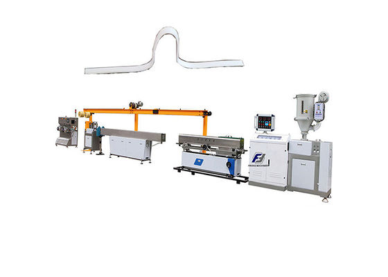 Un bon prix. Flairez la machine en plastique de l'extrudeuse 7.5kw de refroidissement par l'eau de production de fil en ligne