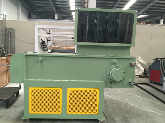 Un bon prix. Consommation basse d'énergie en plastique de la machine 45kw de broyeur de contrôle de programme de PLC en ligne