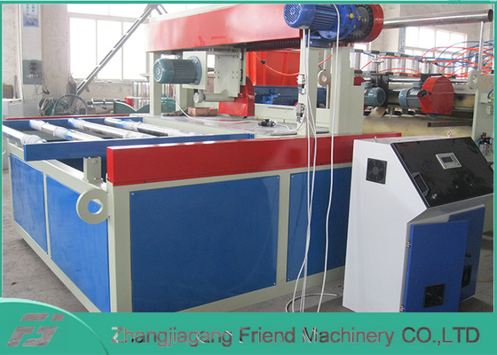 Un bon prix. chaîne de production de conseil de 55kw WPC corrosion chimique de machine de feuille de Wpc anti en ligne
