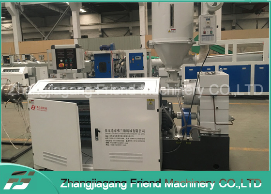 Un bon prix. Chaîne de production de tuyau de PVC de HDPE du PE PPR de pp, machine automatique de production de tuyau de PVC en ligne