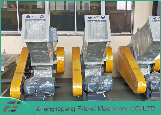 Un bon prix. Machine en plastique de broyeur de feuille de panneau de tube pour réutiliser, consommation basse d'énergie en ligne