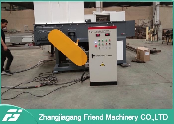 Un bon prix. Machine en plastique de défibreur de broyeur de vis simple de la CE réutilisant le plastique de rebut en ligne