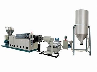 Un bon prix. Ligne en plastique de machine de pelletiseur de l'extrusion 250kg/H exhalée par vide en ligne