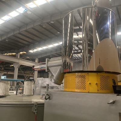 Good price machine en plastique inoxydable de mélangeur de POIDS de 6mm avec le système naturel de vide d'échappement en ligne