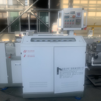 Good price machine en plastique d'extrudeuse de la vis 40kg/H simple pour Plasticization en ligne