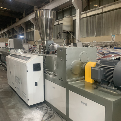 Good price Le PVC saupoudrent la machine en plastique 6m/Min de tuyau de l'eau électrique en ligne