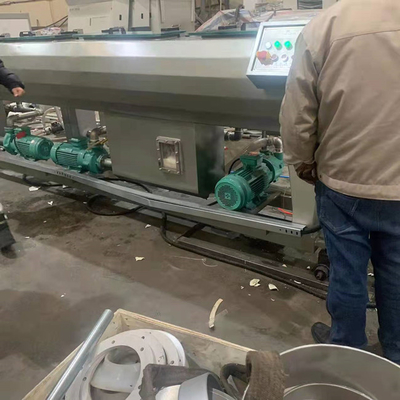 Un bon prix. type de coupure planétaire de diamètre de vis de la machine 65mm de tube de PVC 50kg/H en ligne