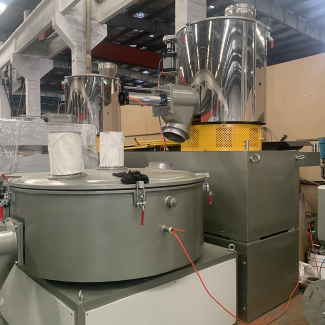 machine en plastique inoxydable de mélangeur de POIDS de 6mm avec le système naturel de vide d'échappement 1