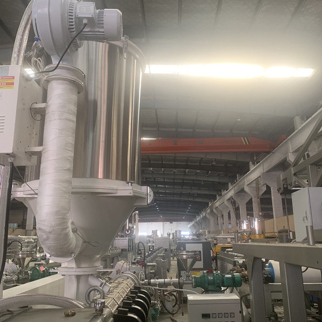 Anti ligne inflammable 25m/Min d'extrusion de tuyau de PE de 4 couches 2