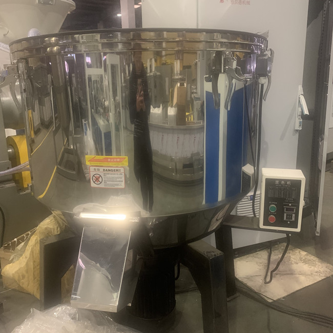 machine de composition en plastique de mélangeur de couleur de 500kg/H SUS304 1