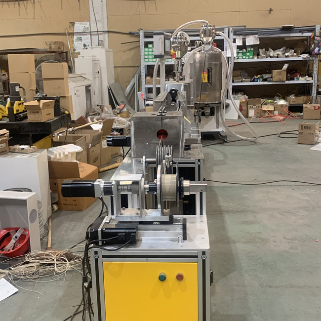 Type fibre de laboratoire de Filament Extruder Machine d'imprimante du COUP D'OEIL 3D de carbone 2